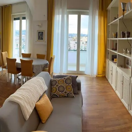 Appartamento Moniki House *
